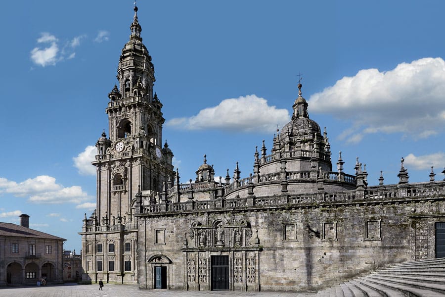 History of the catedral-de-santiago spanaly
